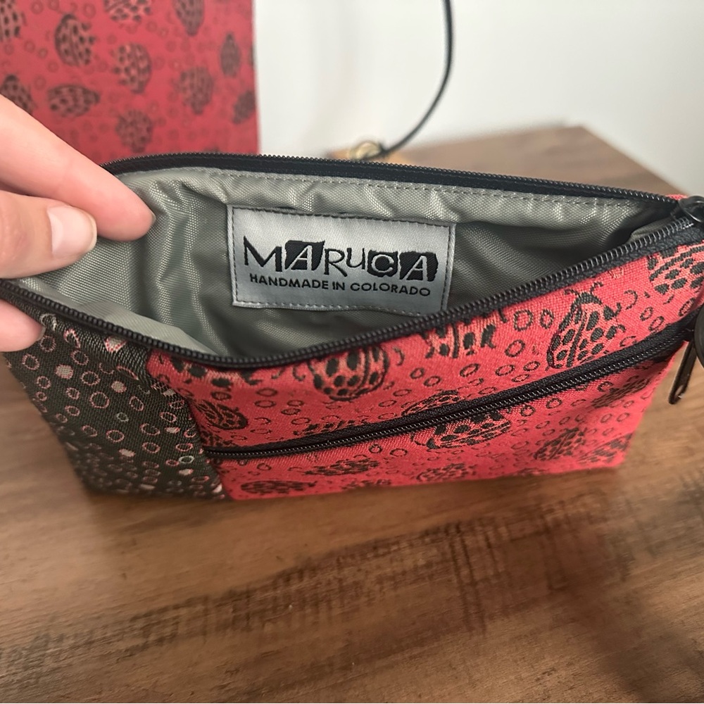 Maruca Red and Black Beetle Wristlet and Crossbody Bag - Picture 5 of 6